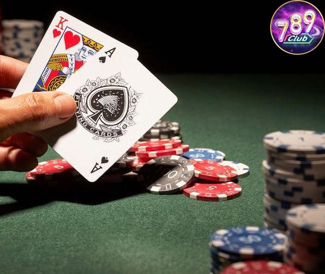 Cộng Đồng Và Tính Năng Hỗ Trợ